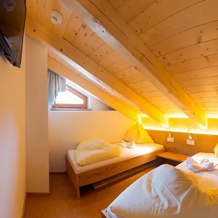 Schiederhof Hotel 4*