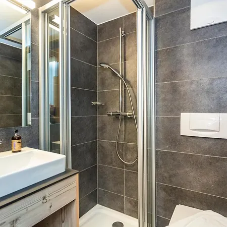ホテル Schiederhof 4*